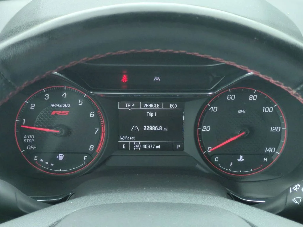 Used 2023 Gray Chevrolet RS image 26