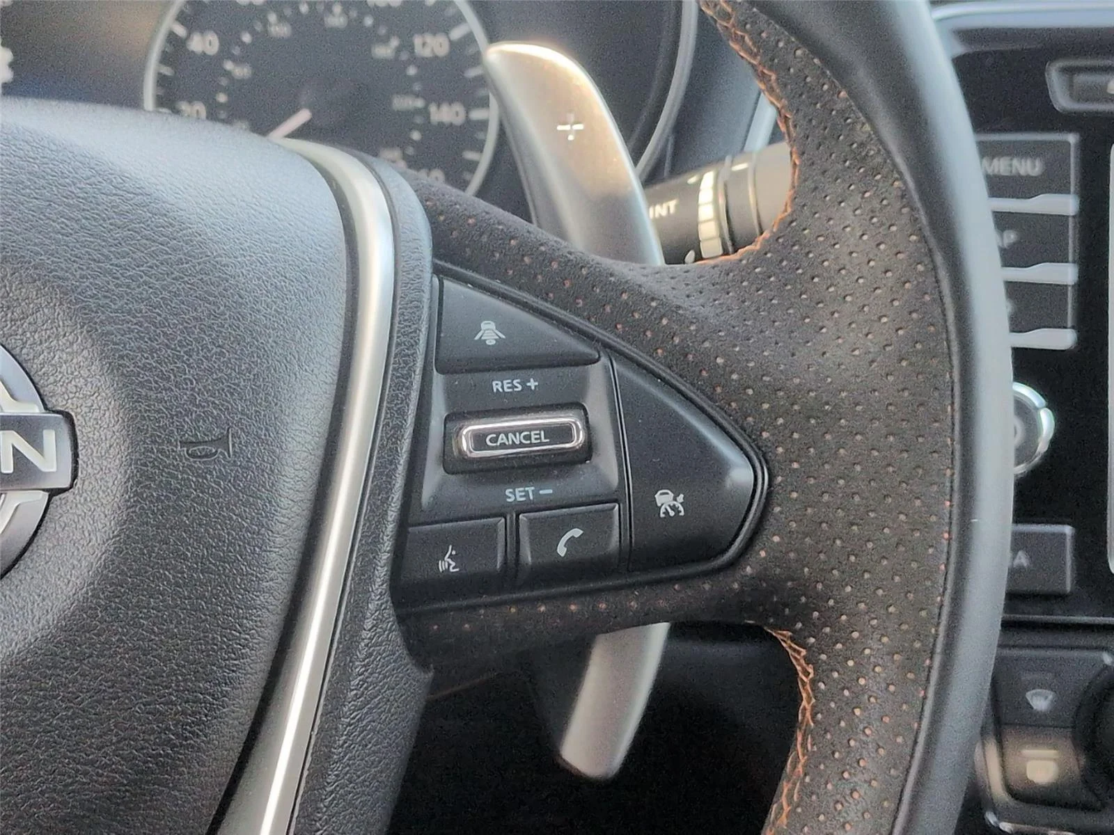 Used 2023  NISSAN SR image 21