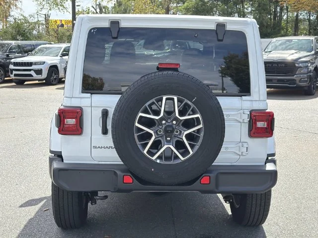 Used 2026 White Jeep Sahara image 12
