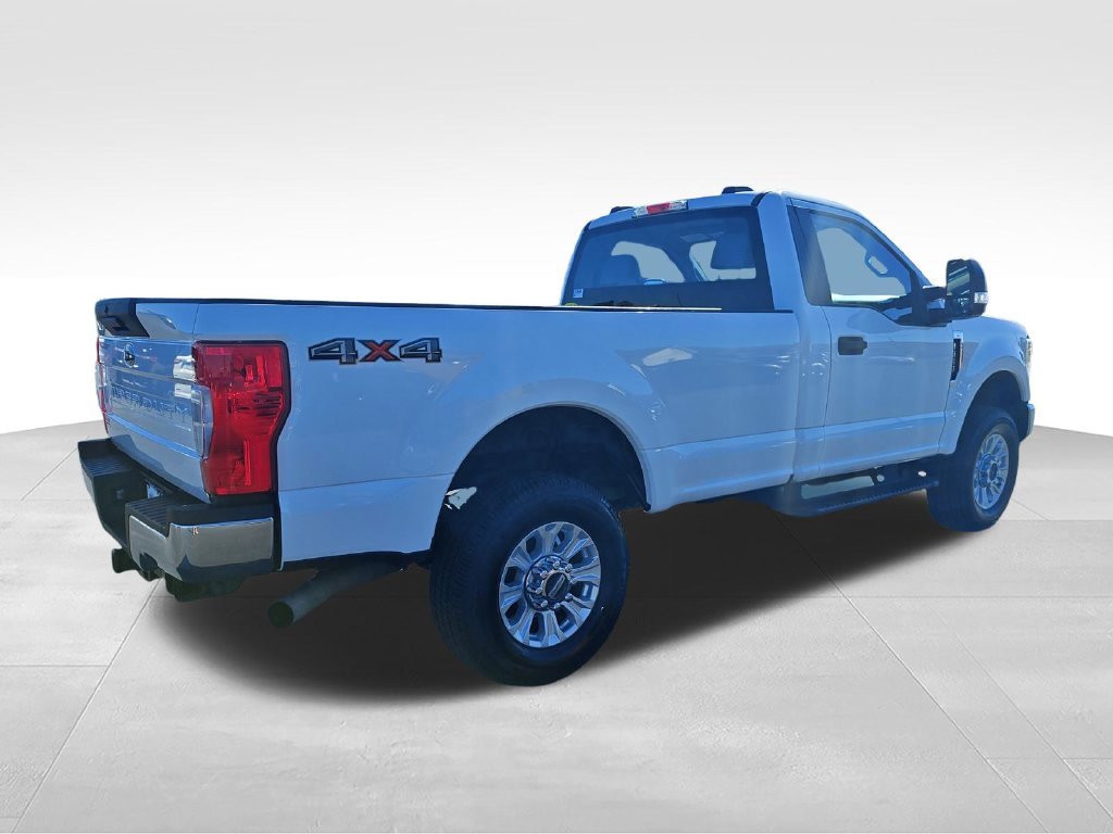 Used 2020 White Ford XL image 5