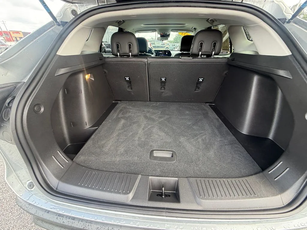 Used 2025 Gray Chevrolet LT image 21