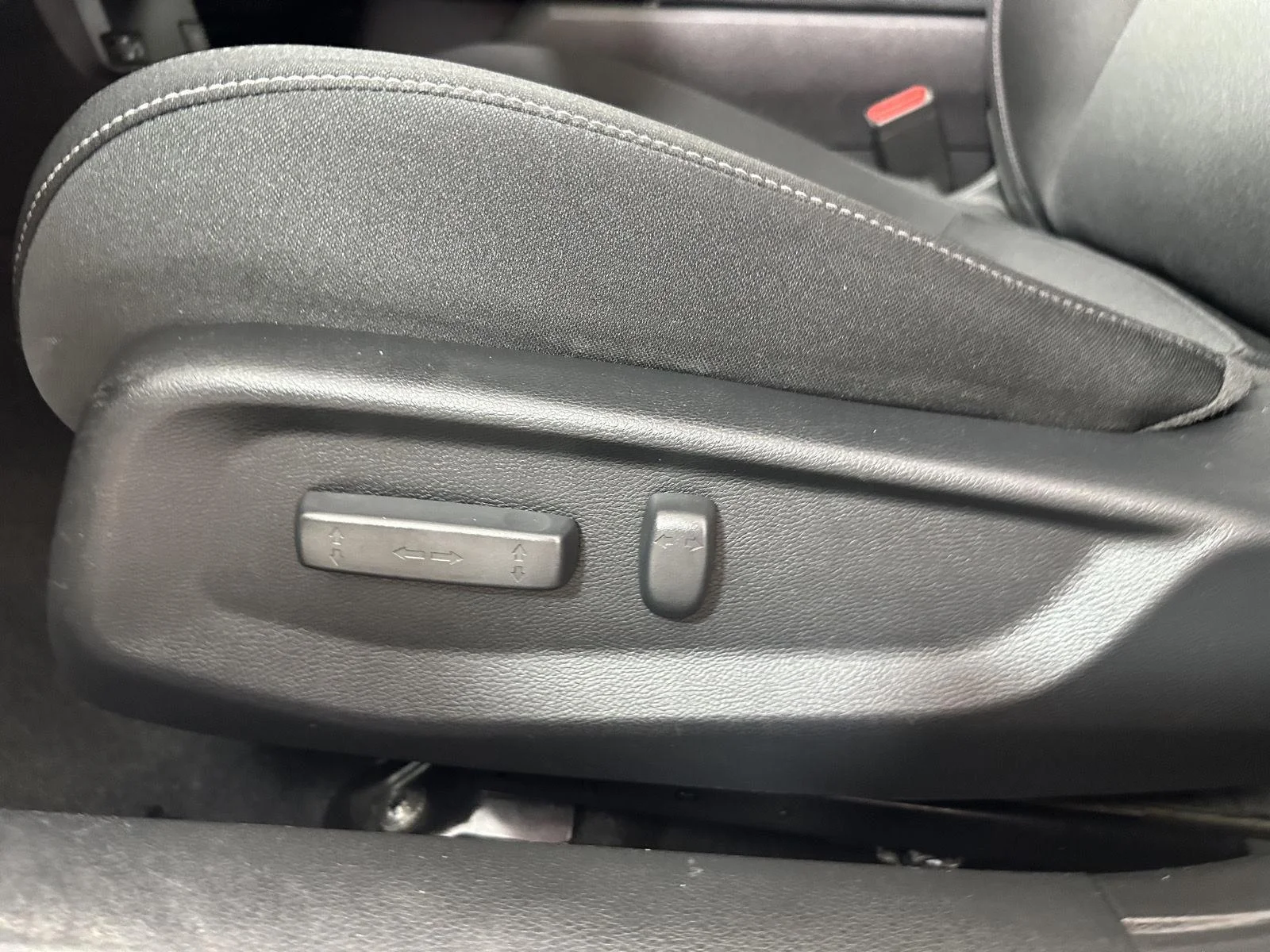 Used 2021 Platinum White Pearl Honda EX image 16