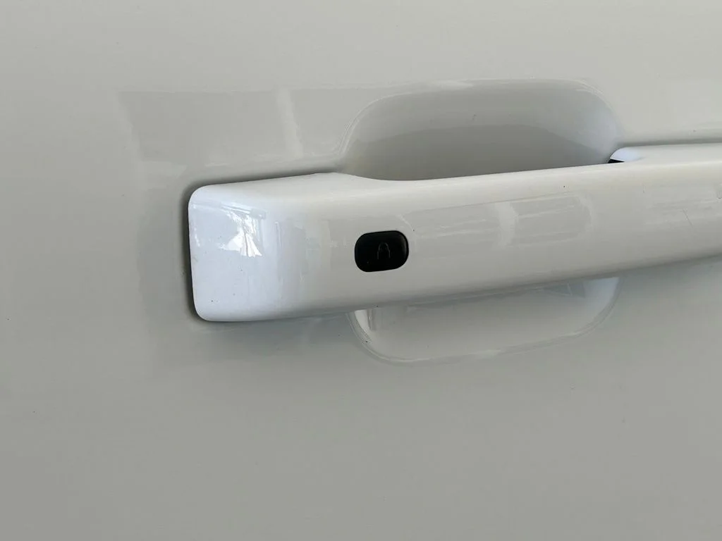 Used 2025 White Ford XL image 16