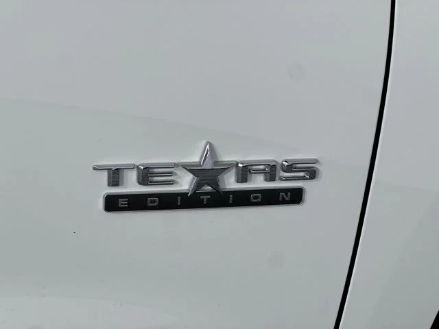 Used 2021 White Chevrolet RST image 38