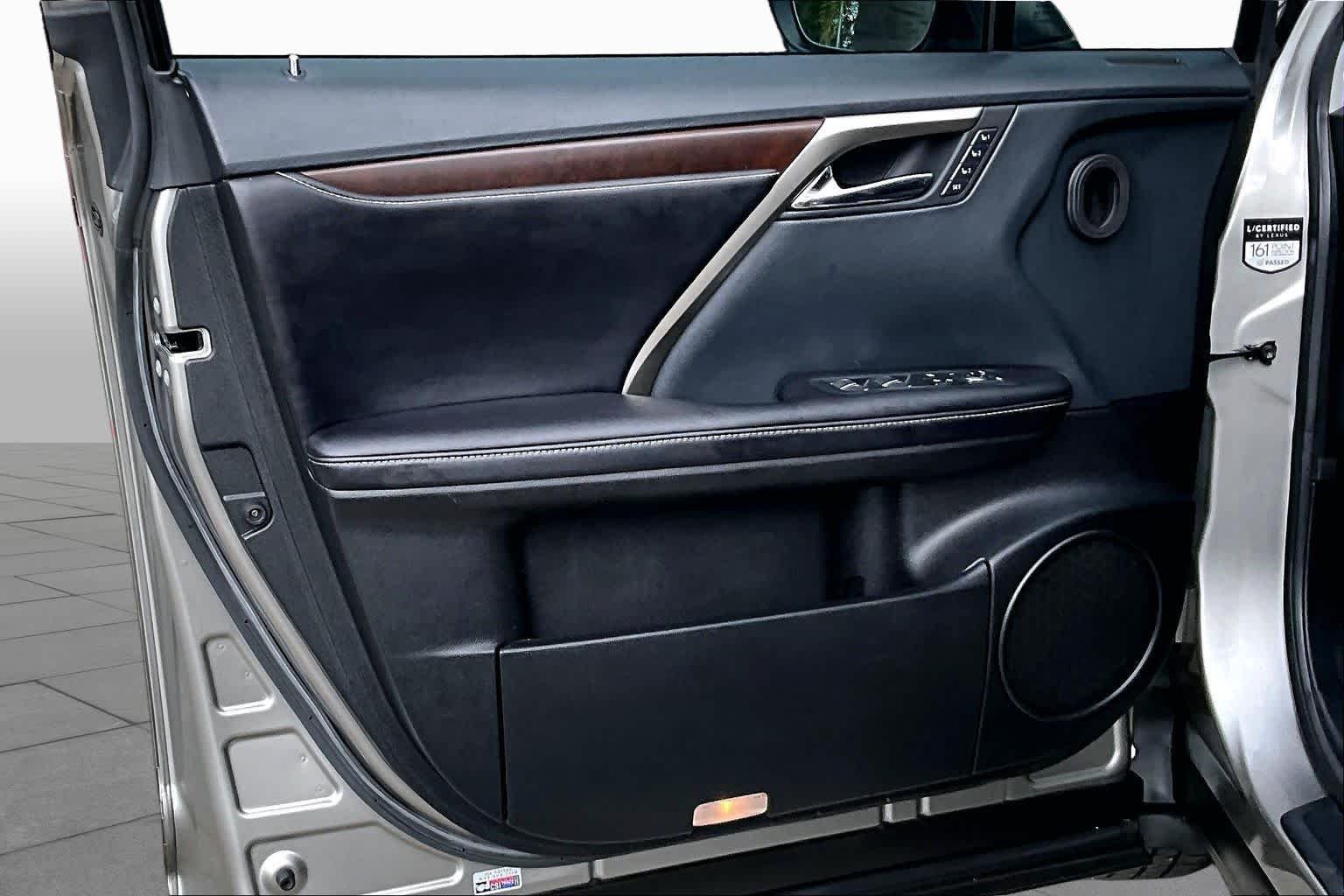 Used 2020 Atomic Silver Lexus  image 26
