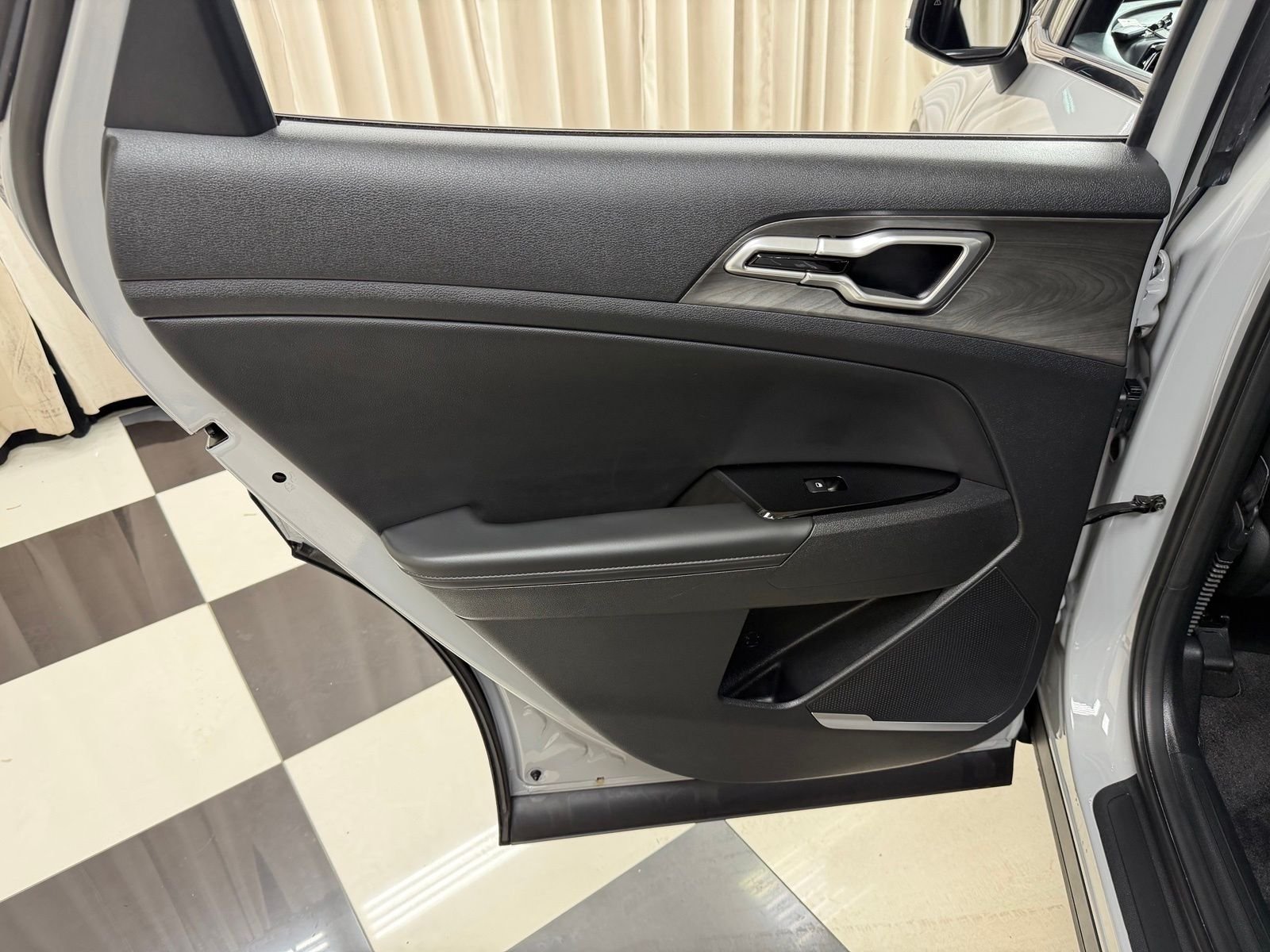 Used 2024 Gray Kia X-Line image 23