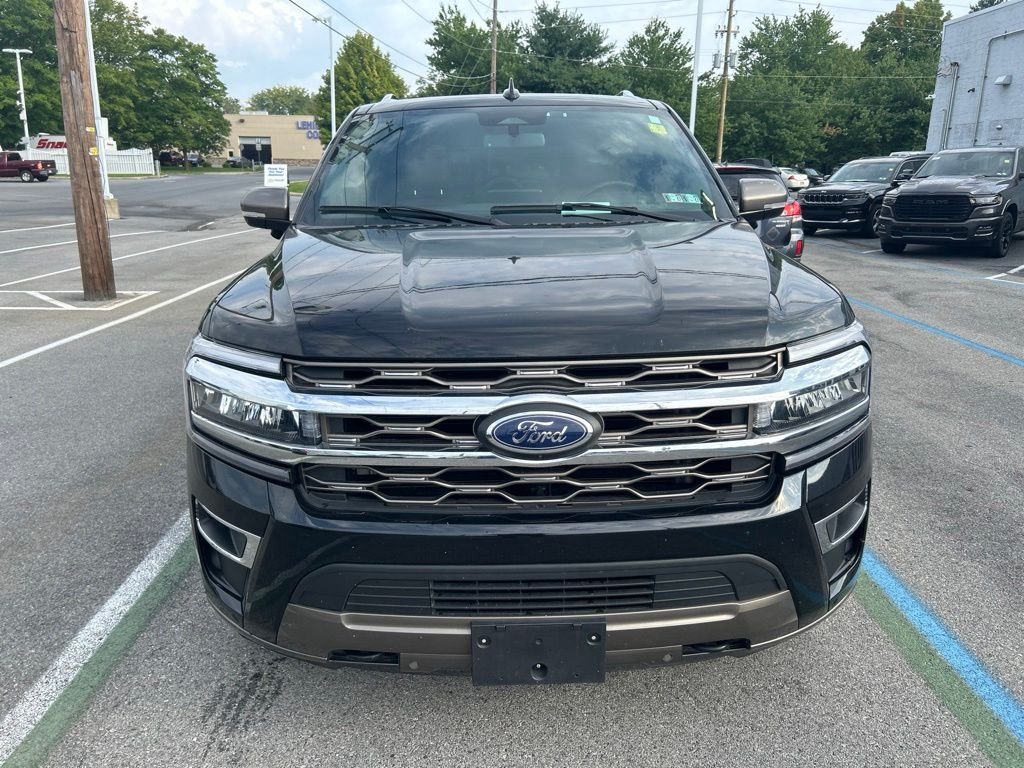 Used 2022 Black Ford King Ranch image 4