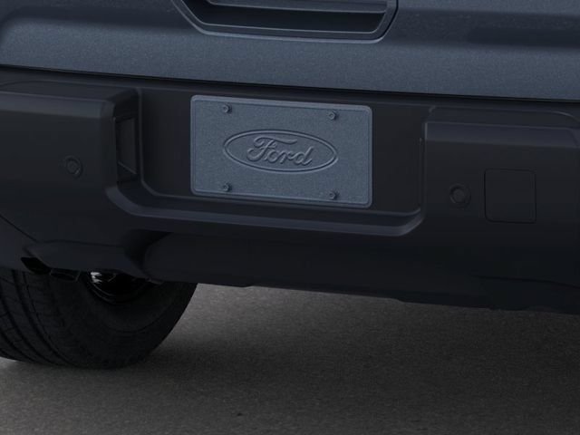 New 2026 Azure Gray Metallic Ford Outer Banks image 23