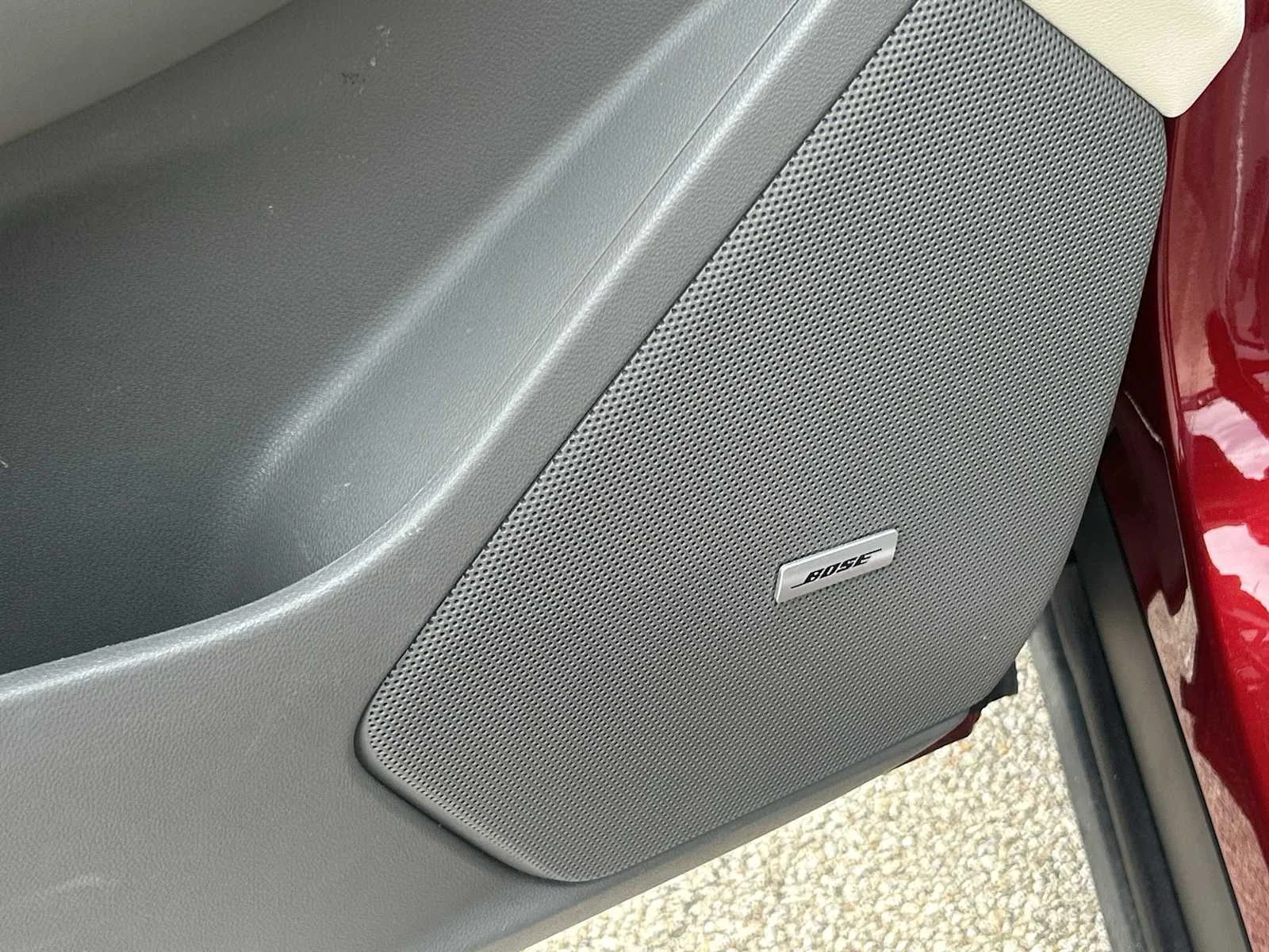 Used 2021 INFRARED TINTCOAT Cadillac Premium Luxury image 25