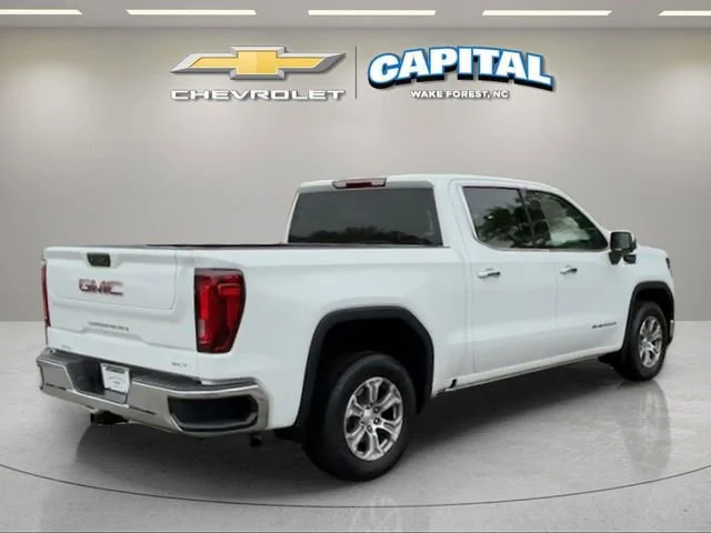 Used 2025 Summit White GMC SLT image 5