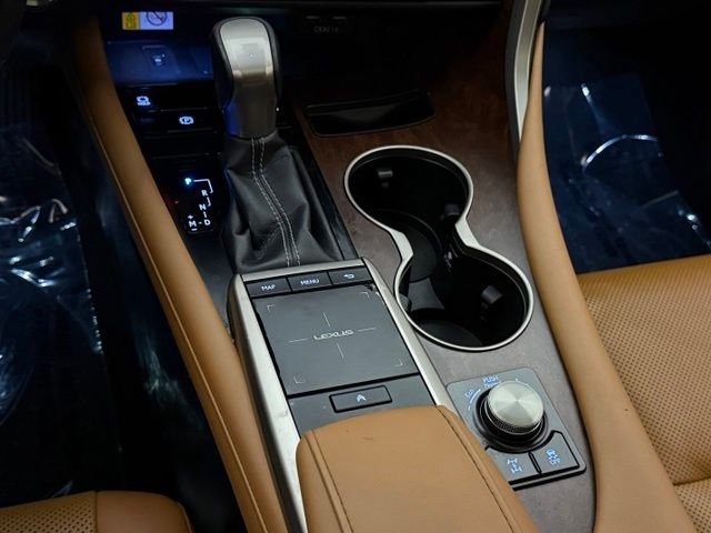 Used 2022 Nori Green Pearl Lexus 350L image 31