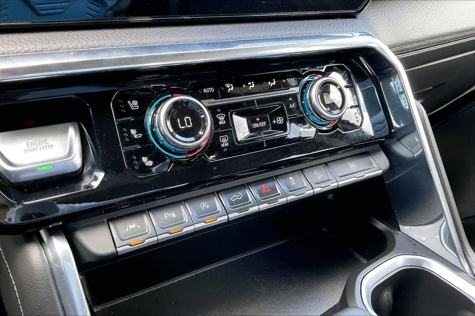 Used 2024 Sterling Metallic GMC Denali image 36
