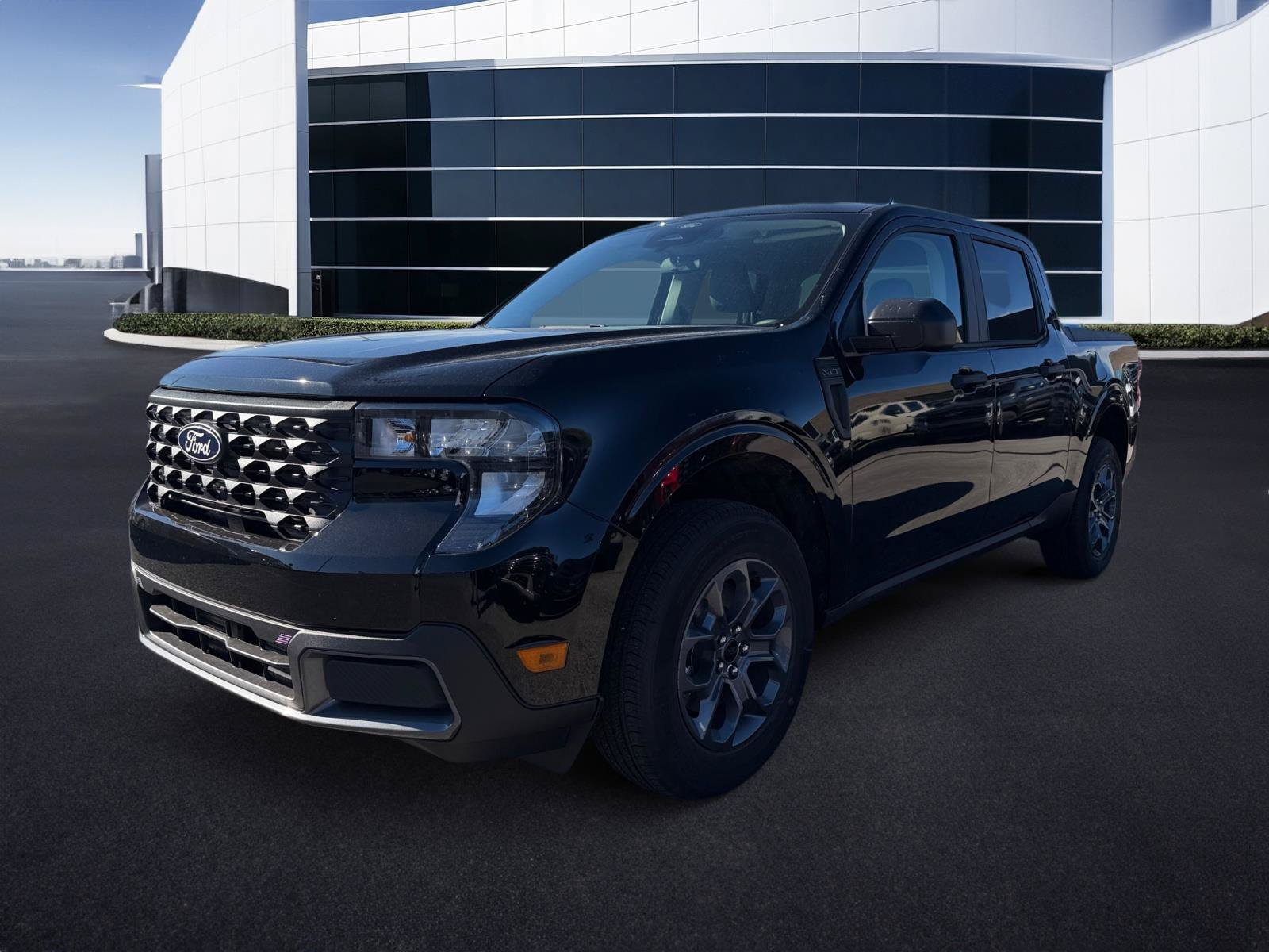 New 2026 Shadow Black Ford XLT image 2