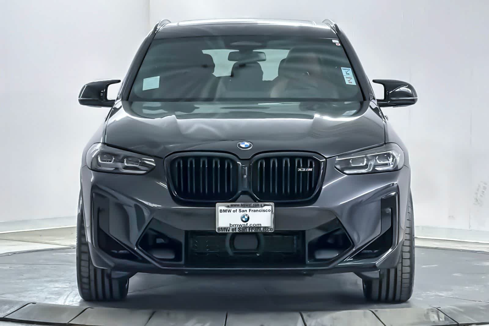 Used 2022 Dark Graphite Metallic BMW  image 10