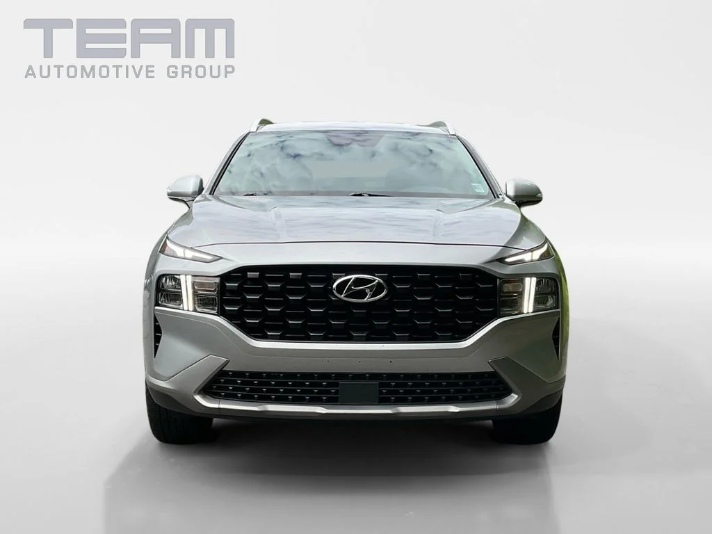 Used 2023 Silver Hyundai SEL image 2