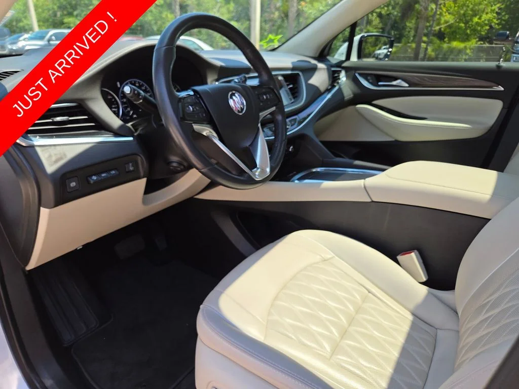 Used 2023 White Buick Avenir image 28