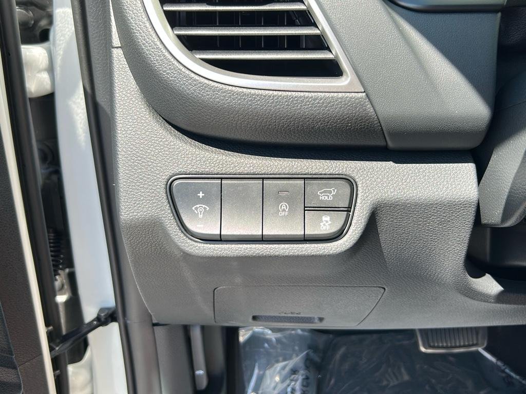 2026 Kia Seltos EX - Photo 27