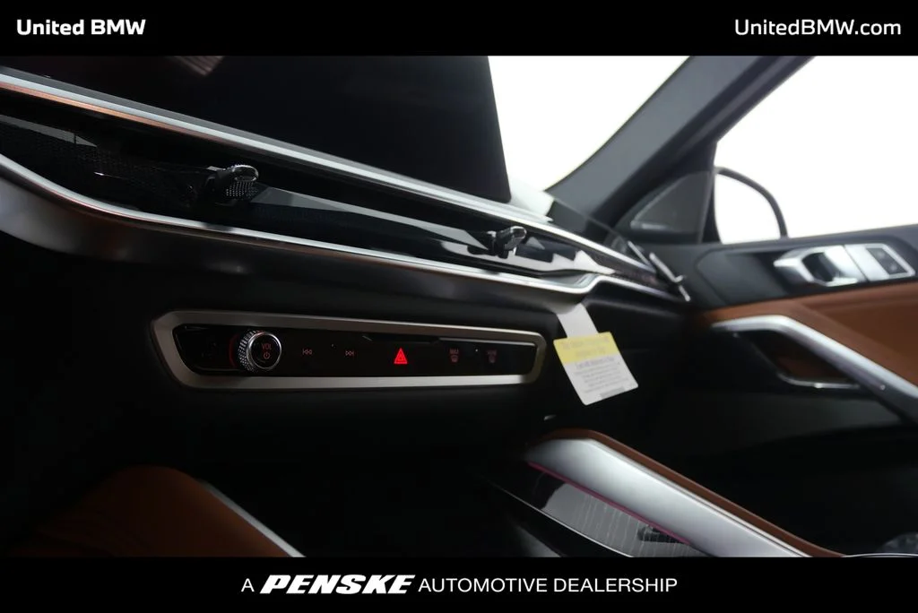 New 2027 Carbon Black Metallic BMW xDrive40i image 20