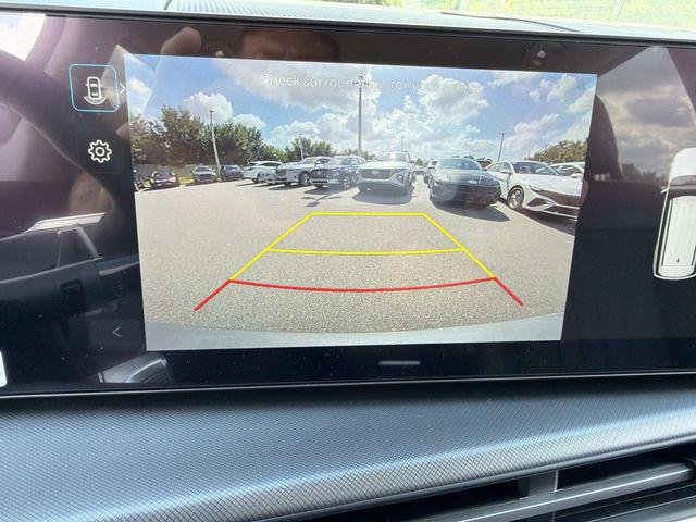 New 2026 Silver Hyundai SEL FWD image 26