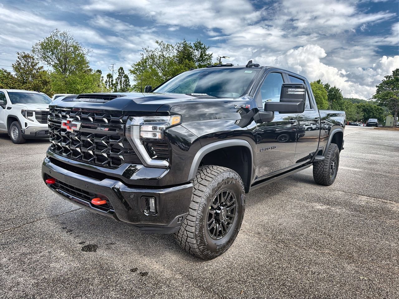 2026 Chevrolet Silverado 2500 HD ZR2 - Photo 4