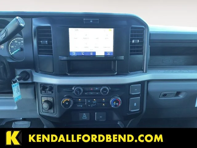 2025 Ford F-550 Super Duty Chassis Cab XL - Photo 11