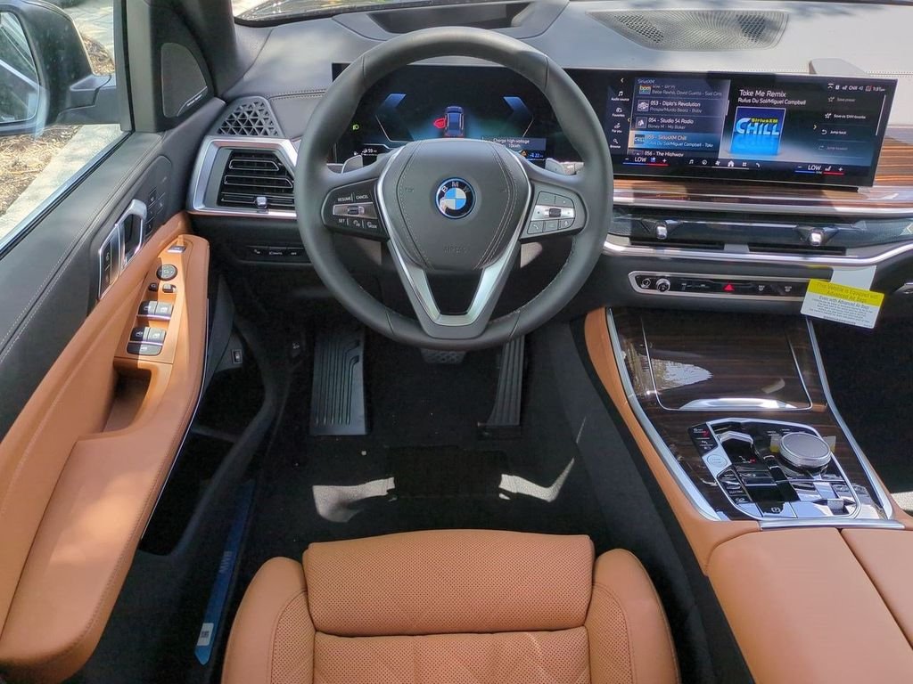 New 2026 Black Sapphire Metallic BMW xDrive50e image 16