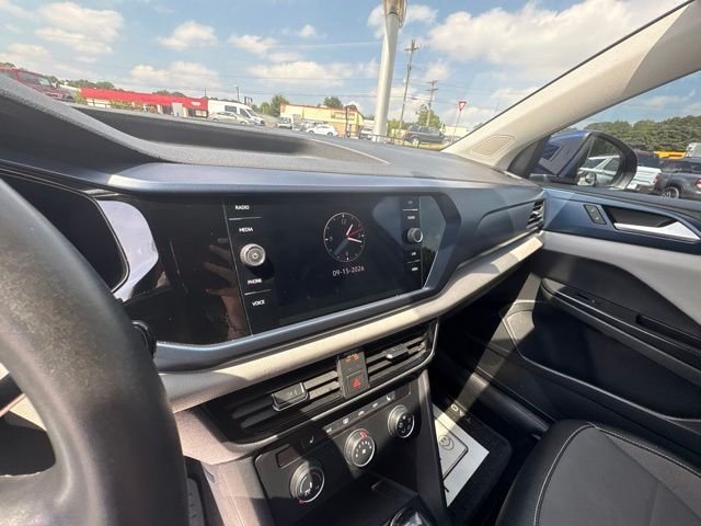 Used 2022 Blue Dusk Volkswagen 1.5T SE image 17