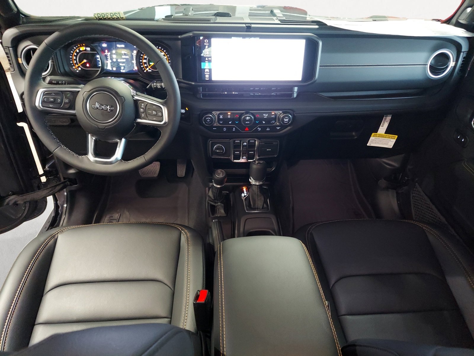 New 2026 Granite Crystal Metallic Clearcoat Jeep Sahara image 3