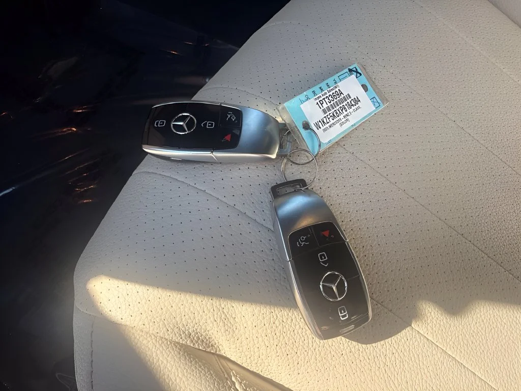 Used 2023  Mercedes-Benz E 450 image 28