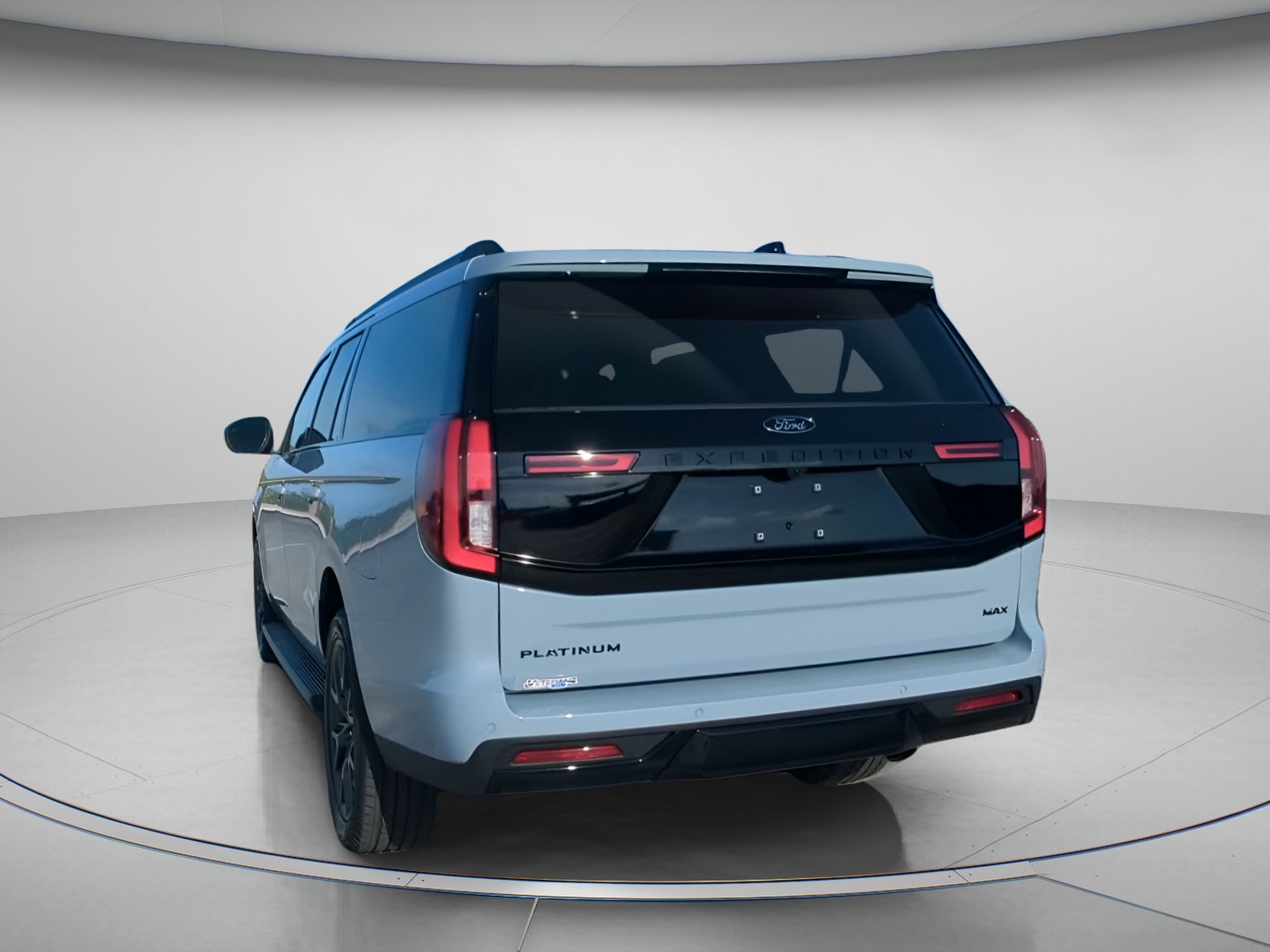 New 2026 Glacier Gray Metallic Tri-Coat Ford MAX Platinum® image 19
