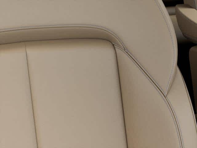 New 2026 Bright White Clear-Coat Exterior Paint Jeep Limited image 21