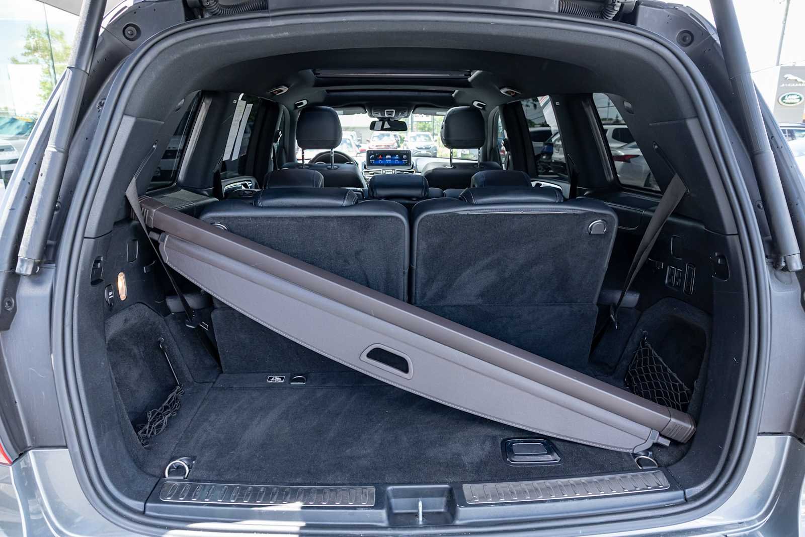 Used 2019 Selenite Grey Metallic Mercedes-Benz GLS 450 image 34
