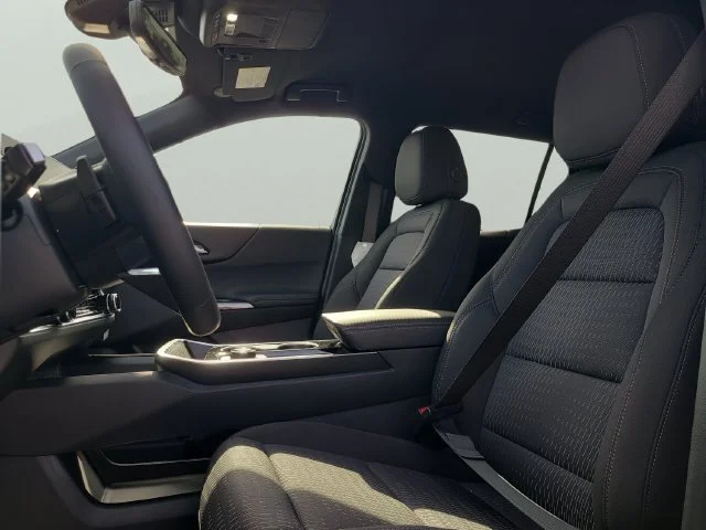 New 2027 Sterling Gray Metallic Chevrolet LT image 22