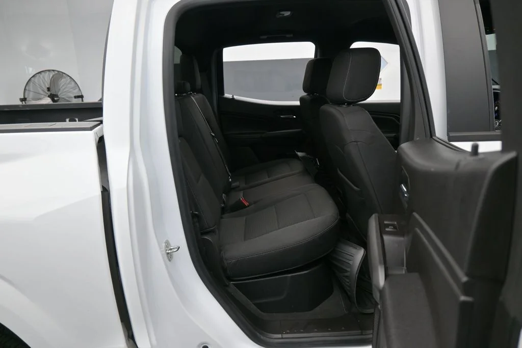 Used 2023 Summit White Chevrolet LT image 32