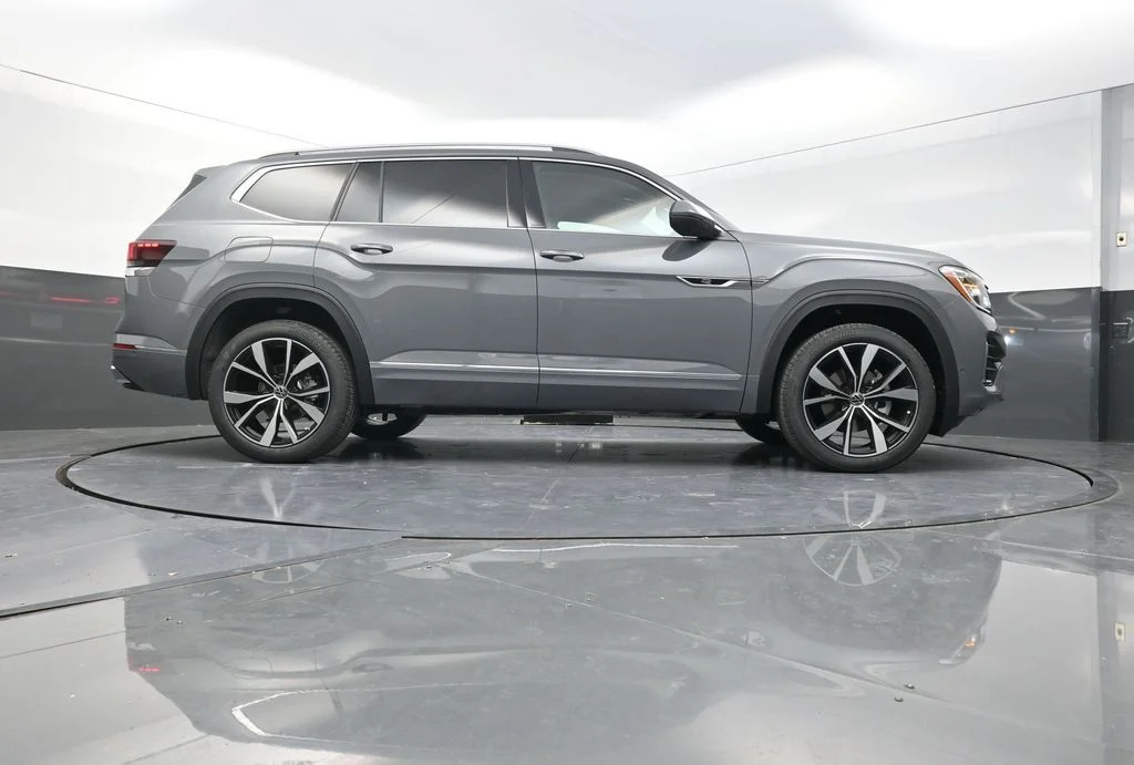 New 2026  Volkswagen 2.0T SEL Premium R-Line image 28