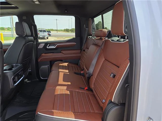 New 2026 Glacier White Tricoat GMC Denali Ultimate image 12