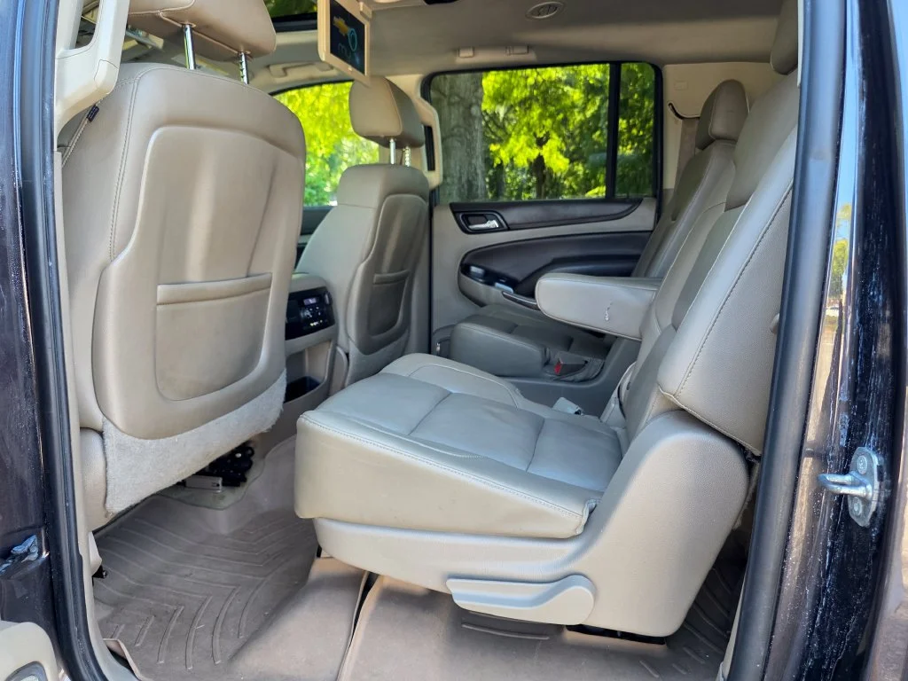 Used 2015 TUNGSTEN METALLIC Chevrolet LT image 28