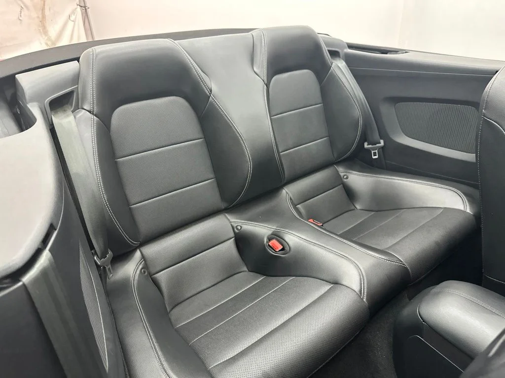 Used 2020 Red Ford GT Premium image 29