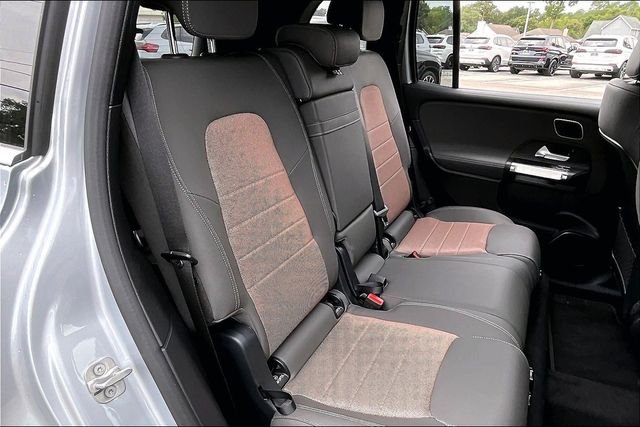 Certified Used 2025 Silver Mercedes-Benz 250+ image 22