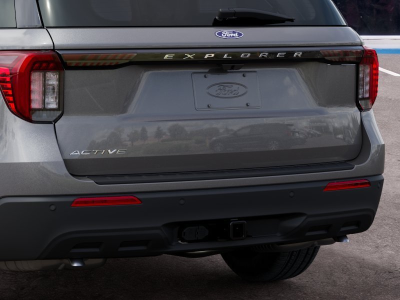 New 2027 Carbonized Gray Metallic Ford Active image 23