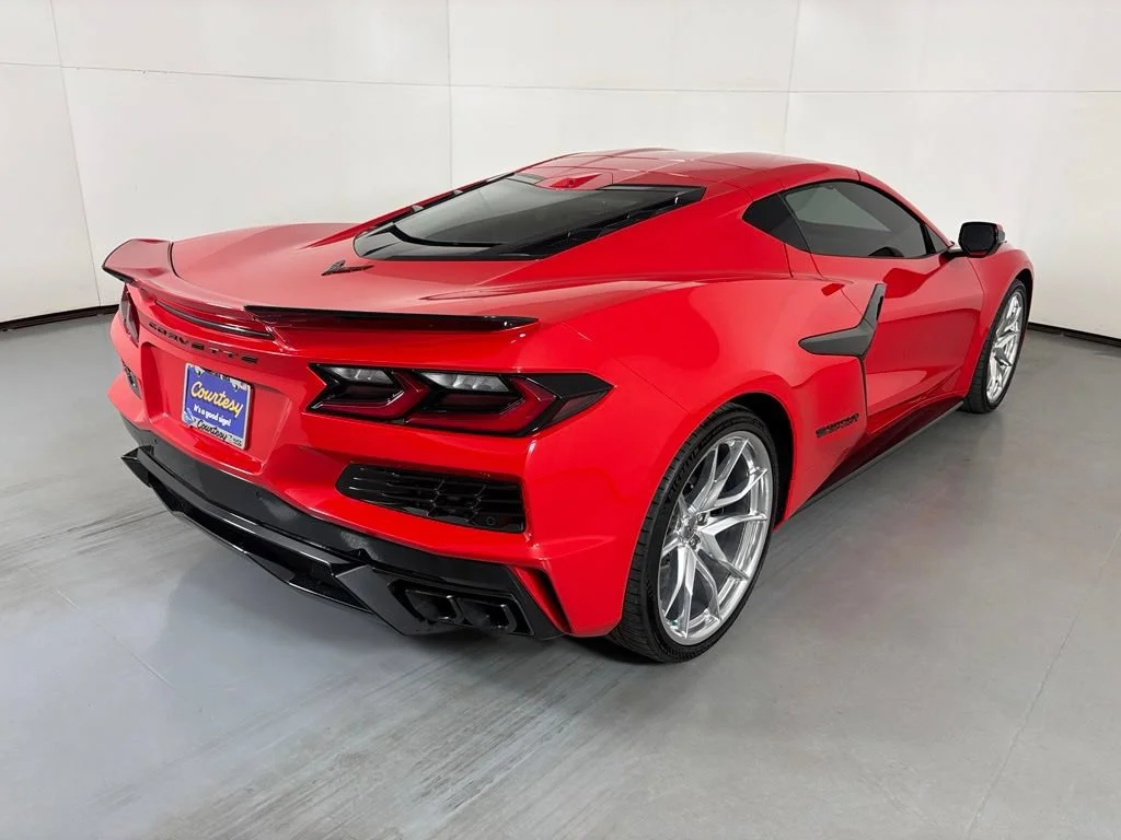 New 2027 Torch Red Chevrolet 2LT image 10