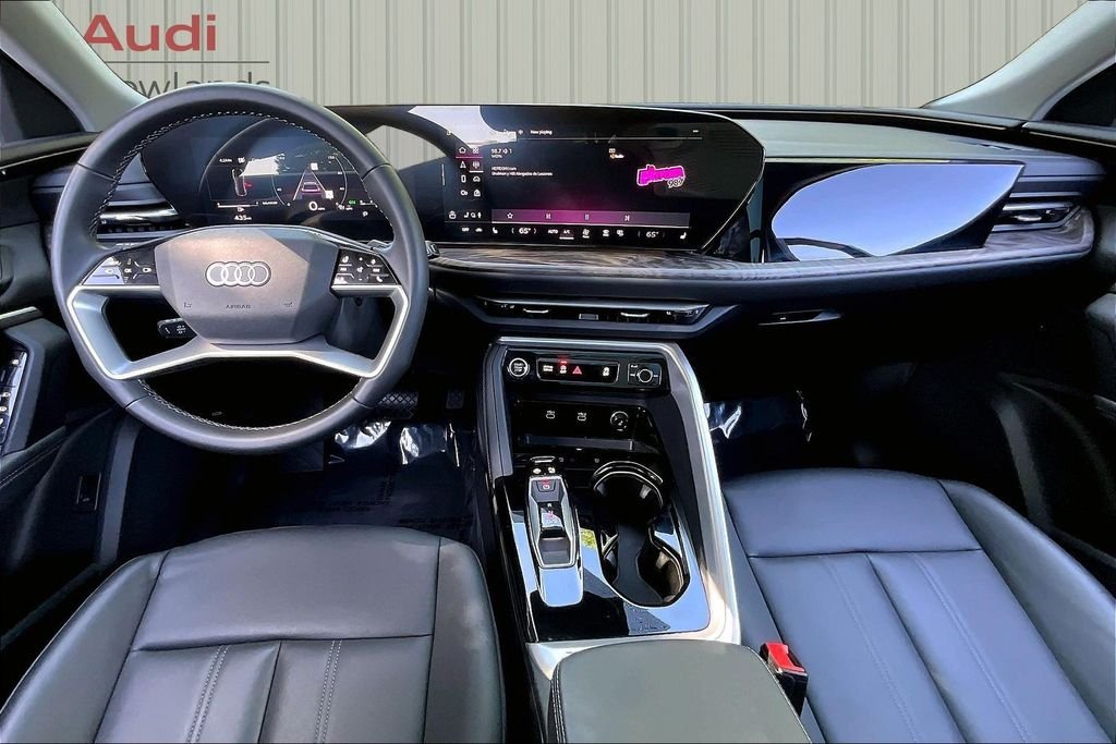 Used 2025 White Audi 2.0T Premium image 7