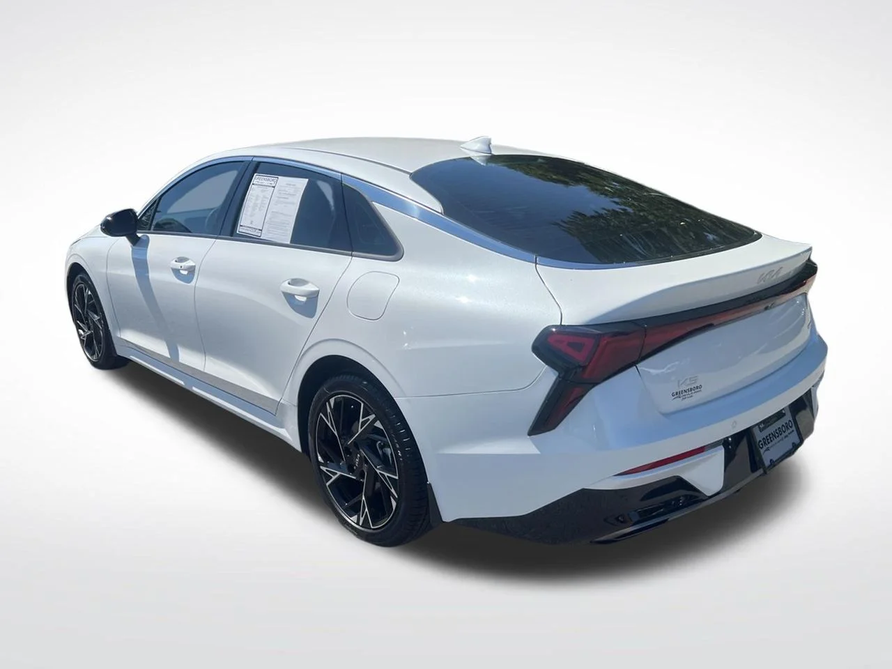 Used 2026 White Kia GT-Line image 3