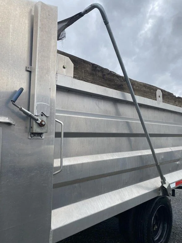Used 2019 White Isuzu Dump Truck image 52
