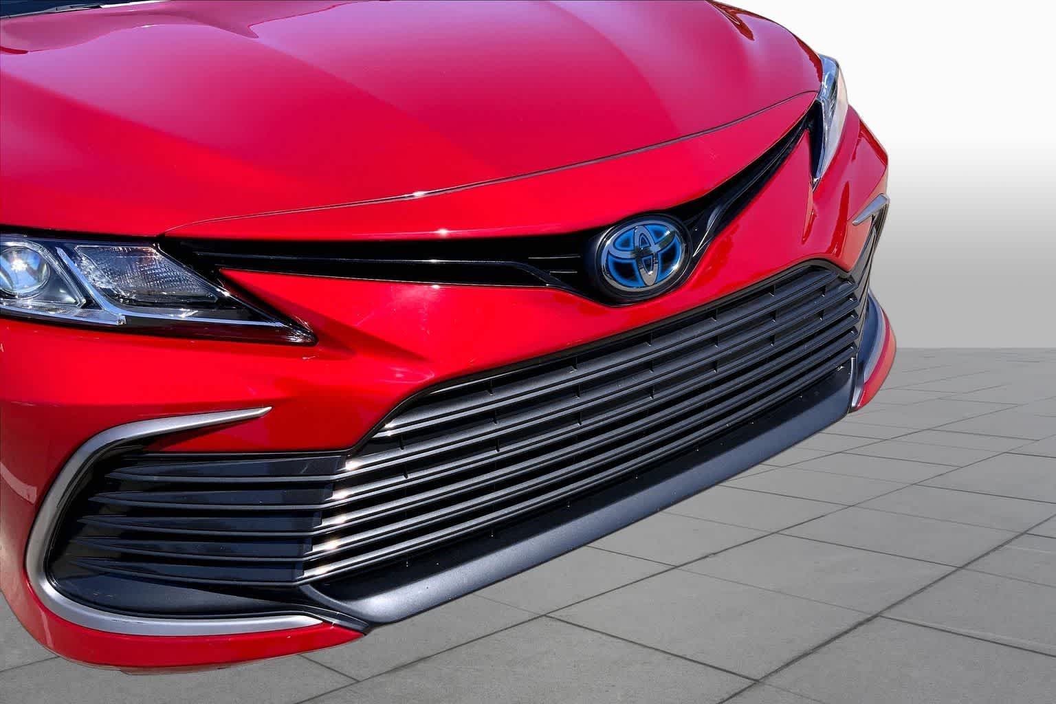 Used 2023 Supersonic Red Toyota Hybrid LE image 31