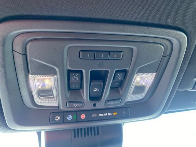 Used 2024 Red Chevrolet High Country image 32