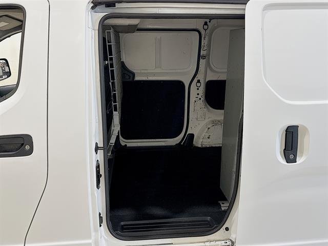 Used 2021 White Nissan S Xtronic CVT image 21