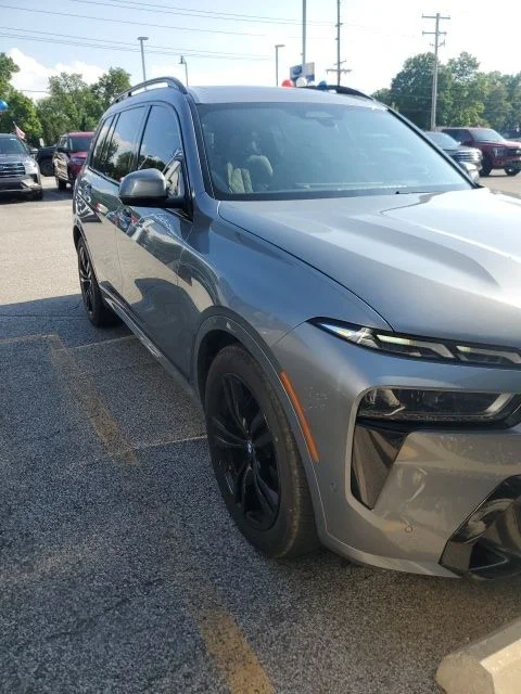 Certified Used 2023 Gray BMW xDrive40i image 3