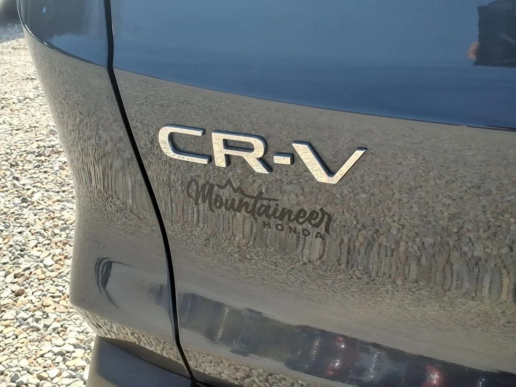 Used 2024 Gray Honda EX image 39