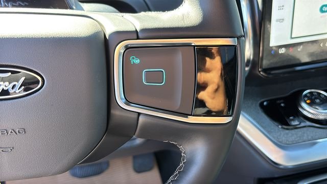 New 2026 Star White Metallic Tri-Coat Ford Tremor image 18
